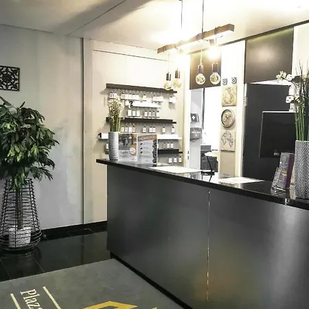 Hotel Plaza & Living Frankfurt 3*