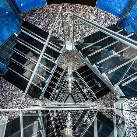 Plaza & Living Frankfurt Hotel 3*