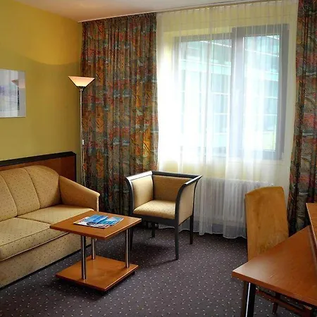 Plaza Hotel&living Frankfurt Hotel