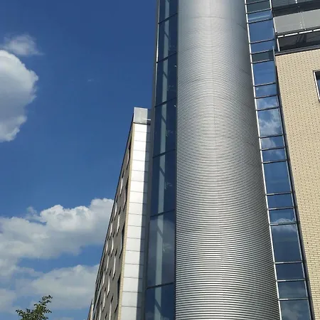 Plaza & Living Frankfurt 3* Φραγκφούρτη
