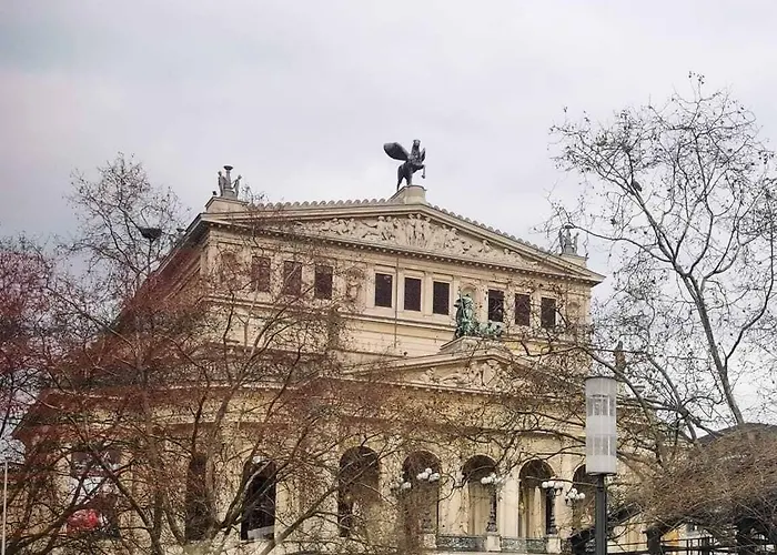 Plaza & Living Frankfurt