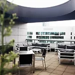 Plaza & Living Frankfurt 3* פרנקפורט