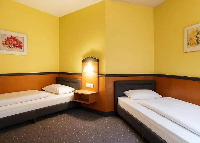 Hotel Plaza & Living Frankfurt 3*