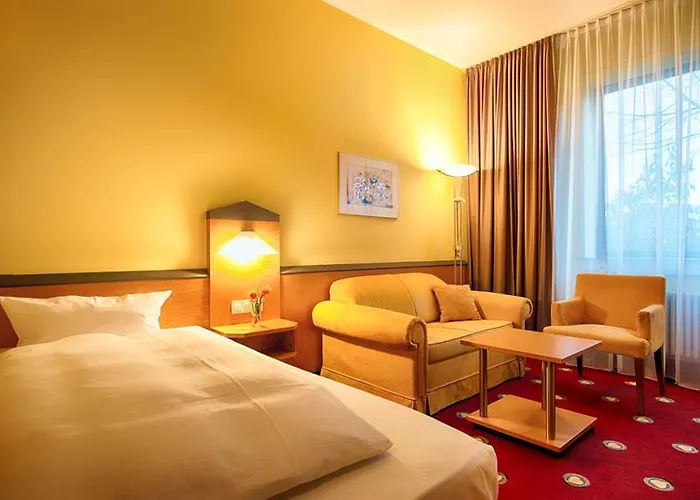 Plaza & Living Frankfurt Hotel